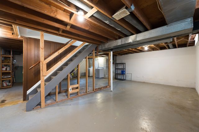 2221 Walter Drive, Ann Arbor, MI 48103