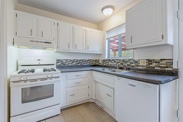 2221 Walter Drive, Ann Arbor, MI 48103