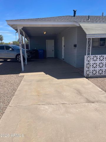 1811 N 44th Street, Phoenix, AZ 85008