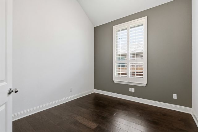6028 Firefox Lane, Fort Worth, TX 76123