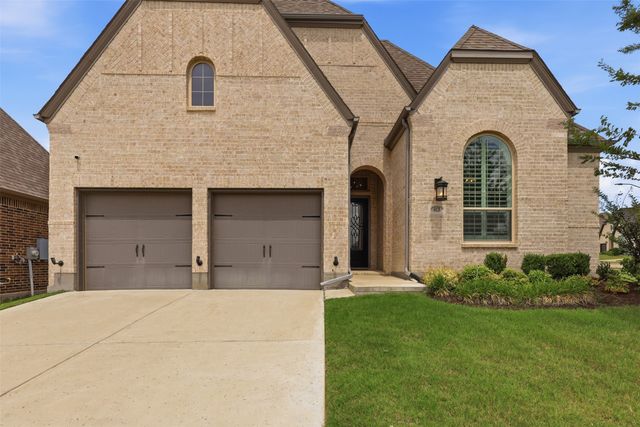 6028 Firefox Lane, Fort Worth, TX 76123