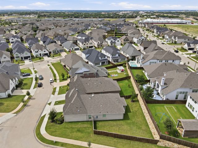 6028 Firefox Lane, Fort Worth, TX 76123