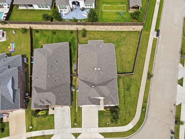 6028 Firefox Lane, Fort Worth, TX 76123