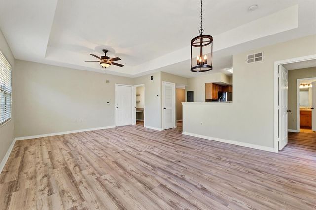 1185 VILLAGIO CIRCLE 208, Sarasota, FL 34237