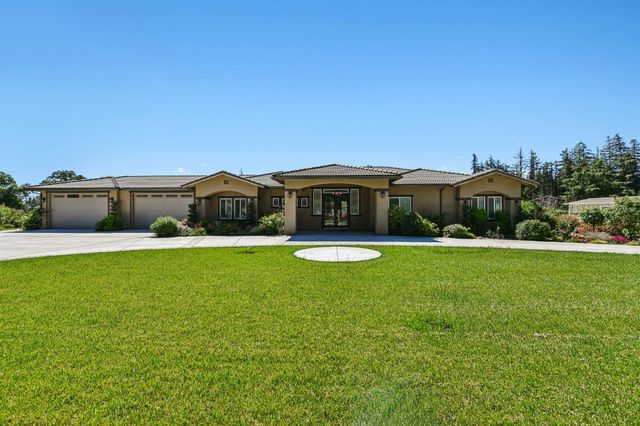 5850 E Ashley Ln, Stockton, CA 95212