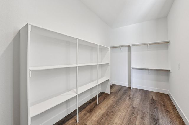 5850 E Ashley Ln, Stockton, CA 95212