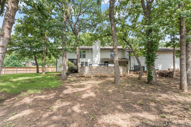 7305 S College Avenue, Tulsa, OK 74136