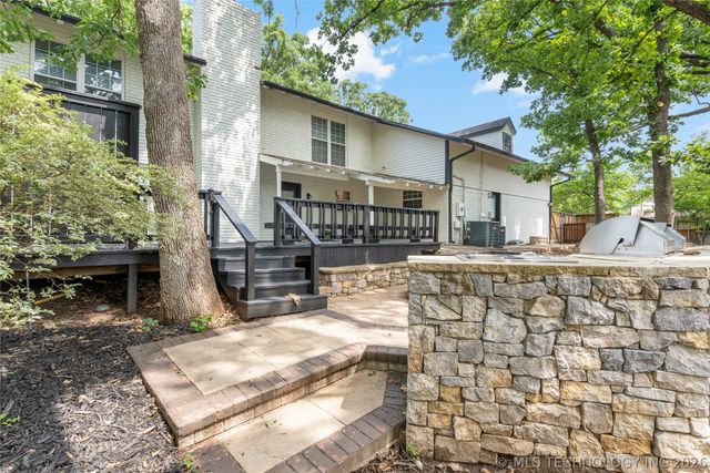 7305 S College Avenue, Tulsa, OK 74136