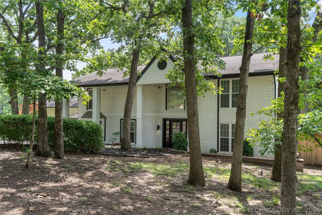 7305 S College Avenue, Tulsa, OK 74136