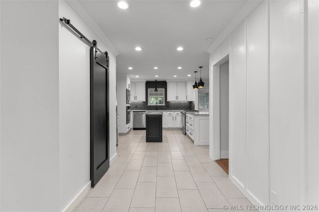7305 S College Avenue, Tulsa, OK 74136