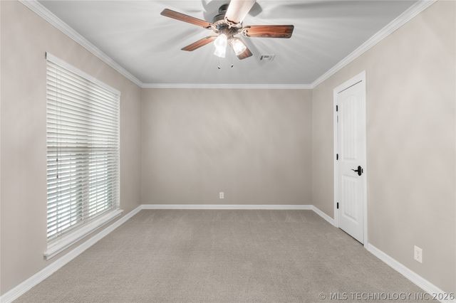 7305 S College Avenue, Tulsa, OK 74136