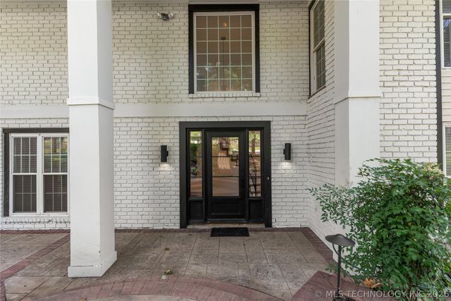7305 S College Avenue, Tulsa, OK 74136