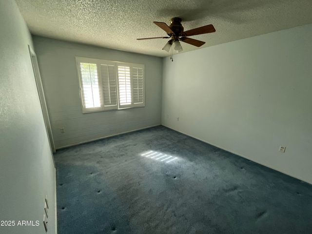 10801 W CLAIR Drive, Sun City, AZ 85351