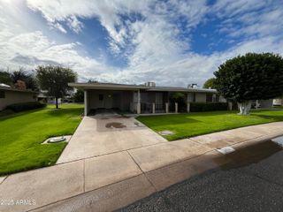 10801 W CLAIR Drive, Sun City, AZ 85351