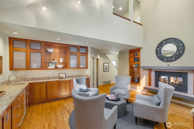 3815 E McGraw Street, Seattle, WA 98112