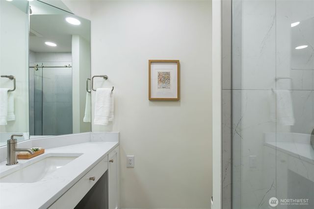 3815 E McGraw Street, Seattle, WA 98112