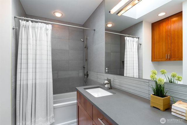 3815 E McGraw Street, Seattle, WA 98112