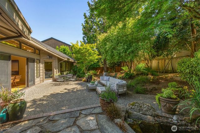 3815 E McGraw Street, Seattle, WA 98112