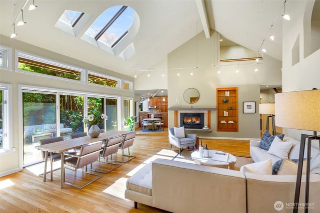3815 E McGraw Street, Seattle, WA 98112