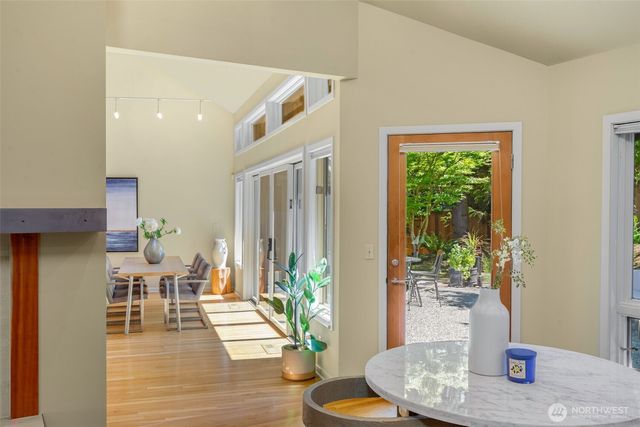3815 E McGraw Street, Seattle, WA 98112