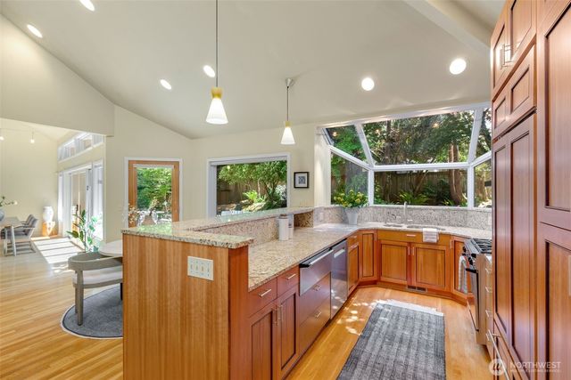 3815 E McGraw Street, Seattle, WA 98112