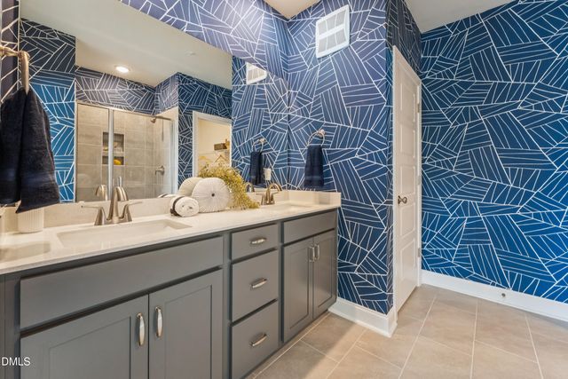 10544 Bailey Branch Drive 101, Raleigh, NC 27614