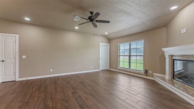 1708 Taylor Orchard Road, Gentry, AR 72734