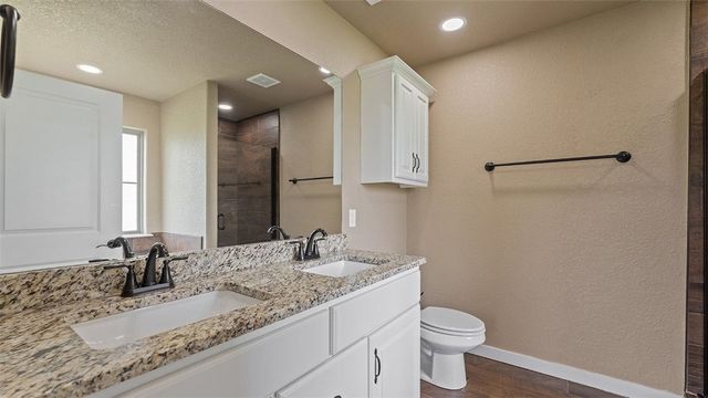 1708 Taylor Orchard Road, Gentry, AR 72734