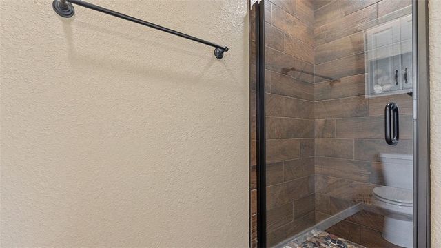 1708 Taylor Orchard Road, Gentry, AR 72734