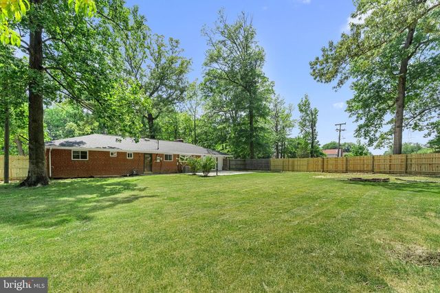 18301 CABIN RD, Triangle, VA 22172