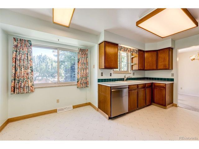2174 S Estes St, Denver, CO 80227