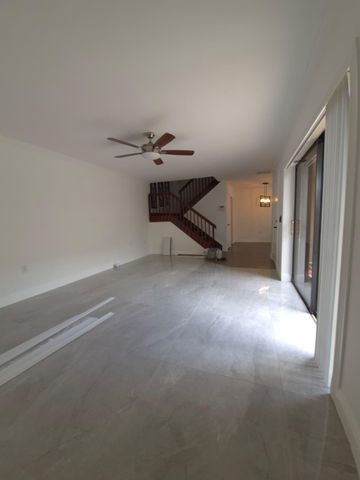 5012 50th Way, West Palm Beach, FL 33409