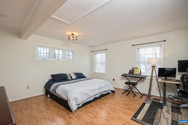 1635 POES LN, Charlottesville, VA 22911