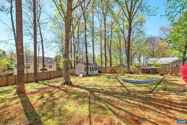 1635 POES LN, Charlottesville, VA 22911