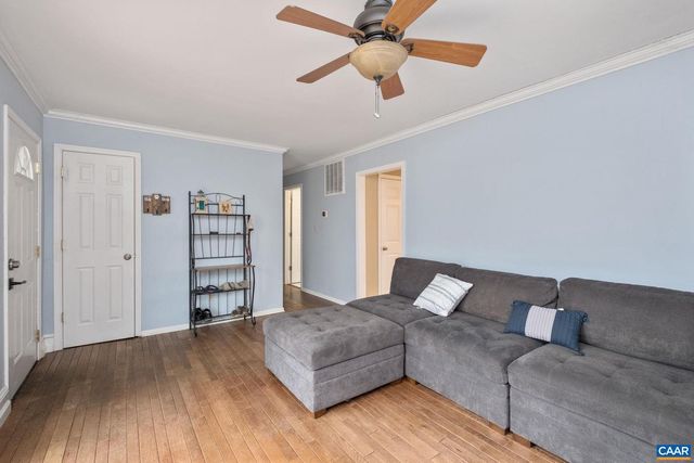 1635 POES LN, Charlottesville, VA 22911