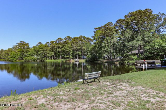 2933 Island Drive SE, Bolivia, NC 28422