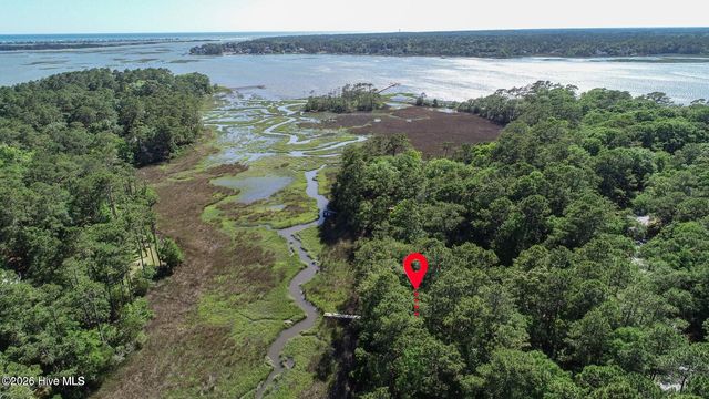 2933 Island Drive SE, Bolivia, NC 28422