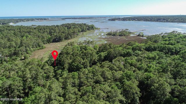 2933 Island Drive SE, Bolivia, NC 28422
