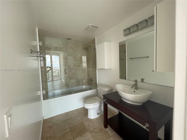 350 S Miami Avenue 1913, Miami, FL 33130