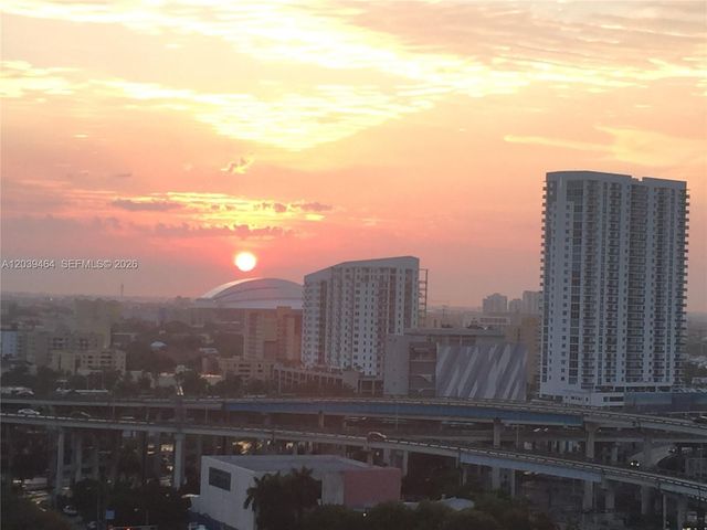350 S Miami Avenue 1913, Miami, FL 33130