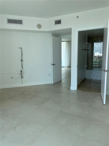 350 S Miami Avenue 1913, Miami, FL 33130