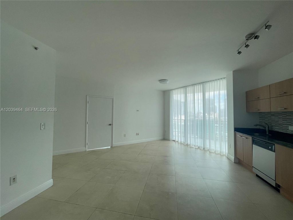 350 S Miami Avenue 1913, Miami, FL 33130