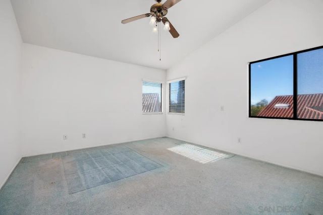 5070 Chalet Dr, Oceanside, CA 92057