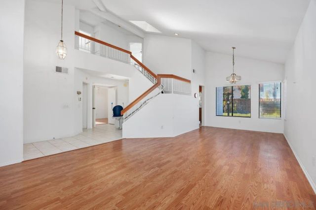 5070 Chalet Dr, Oceanside, CA 92057