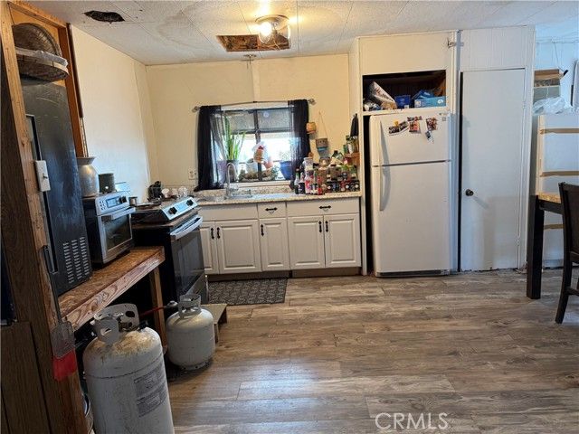 32990 Harvard, Newberry Springs, CA 92365