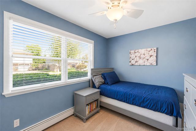 418 Bay 6th Street, West Islip, NY 11795