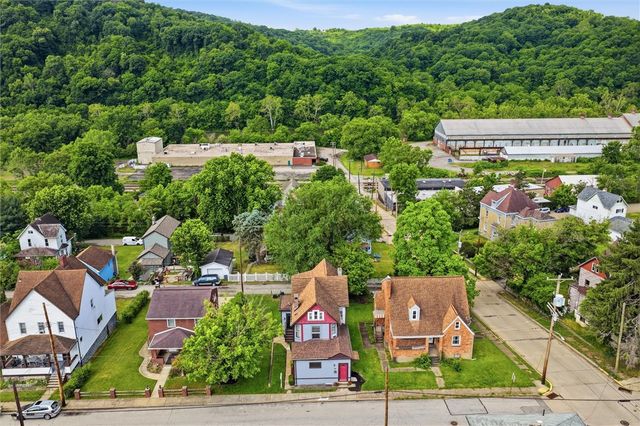4604 3rd Street, Versailles Boro, PA 15132