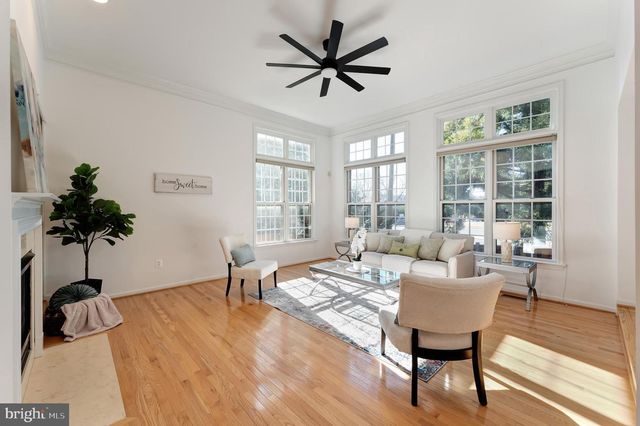 7204 LYNDAM HILL CIR, Lorton, VA 22079