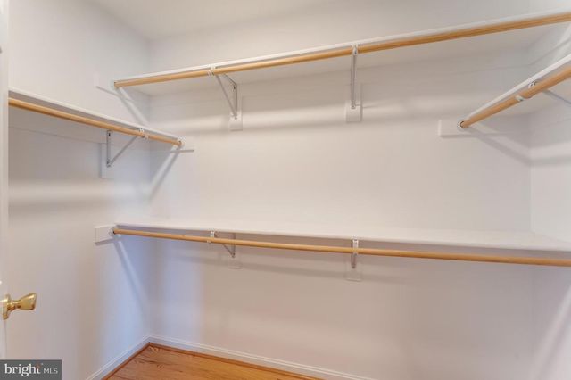 7204 LYNDAM HILL CIR, Lorton, VA 22079