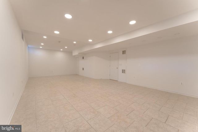 7204 LYNDAM HILL CIR, Lorton, VA 22079